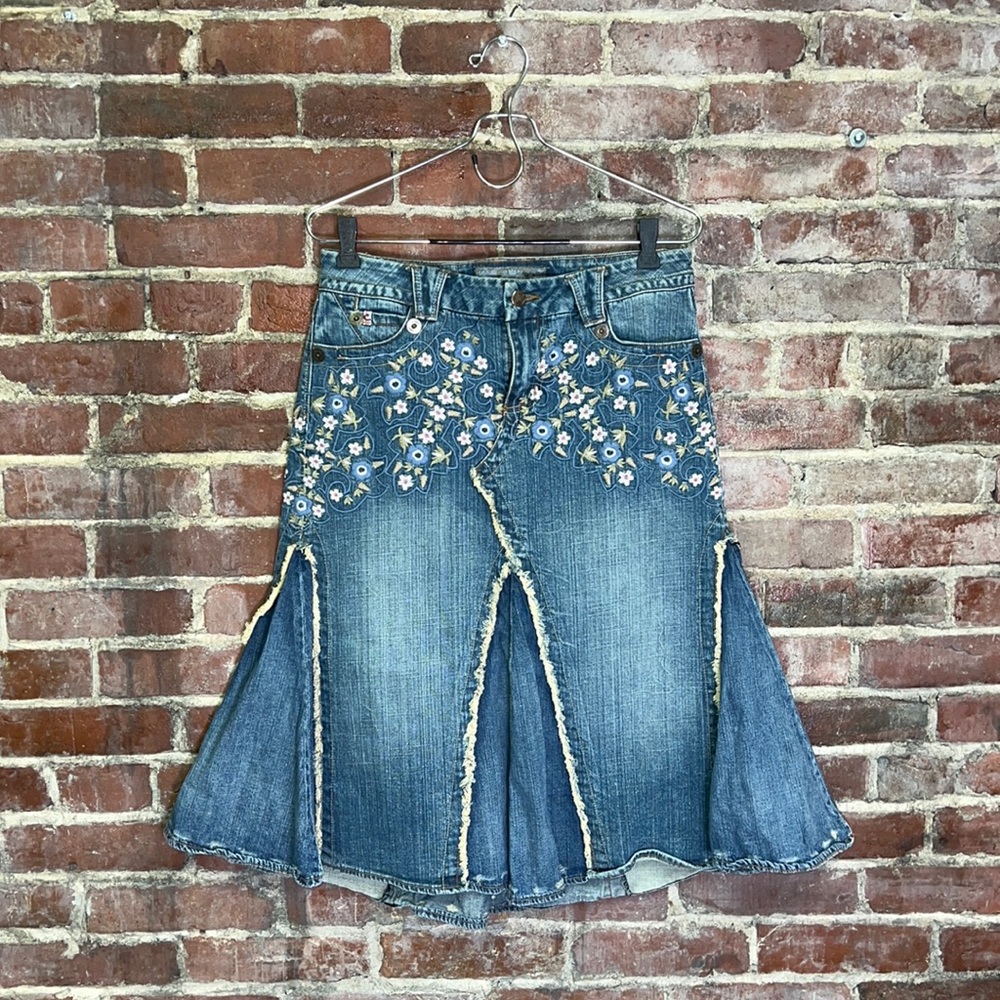 Y2K Candies vintage long denim flare skirt embroidered floral size 7 distressed